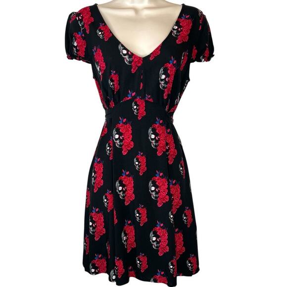 ROYAL BONES By Daang Goodman Floral Skull Dress in Red & Black Women's Medium - Picture 2 of 13
